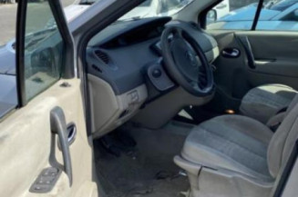 Feu arriere principal gauche (feux) RENAULT SCENIC 2