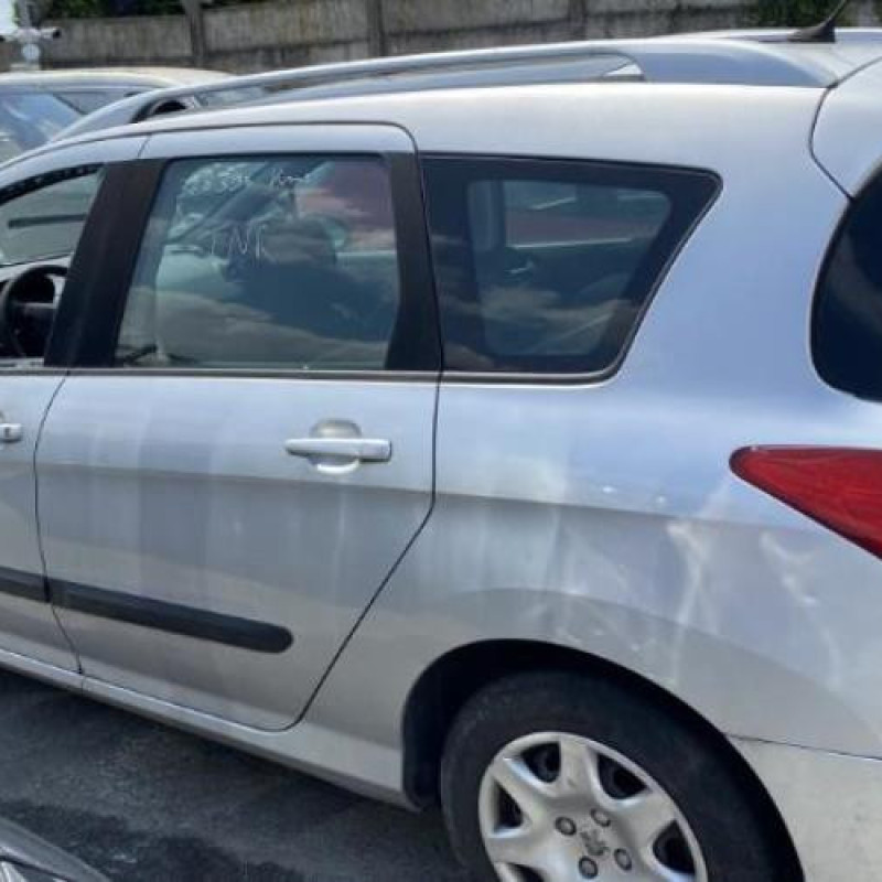 Plage arriere PEUGEOT 308 1 SW Photo n°9