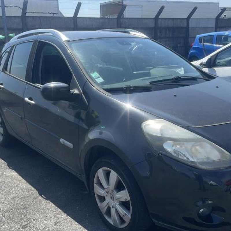 Moteur RENAULT CLIO 3 Photo n°3