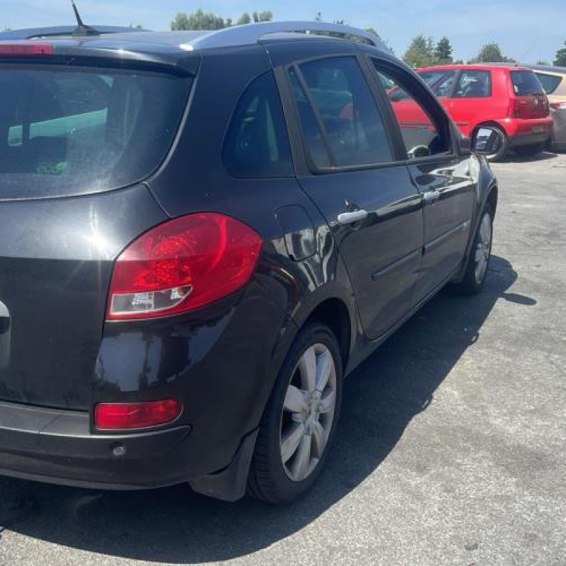 Moteur RENAULT CLIO 3 Photo n°4