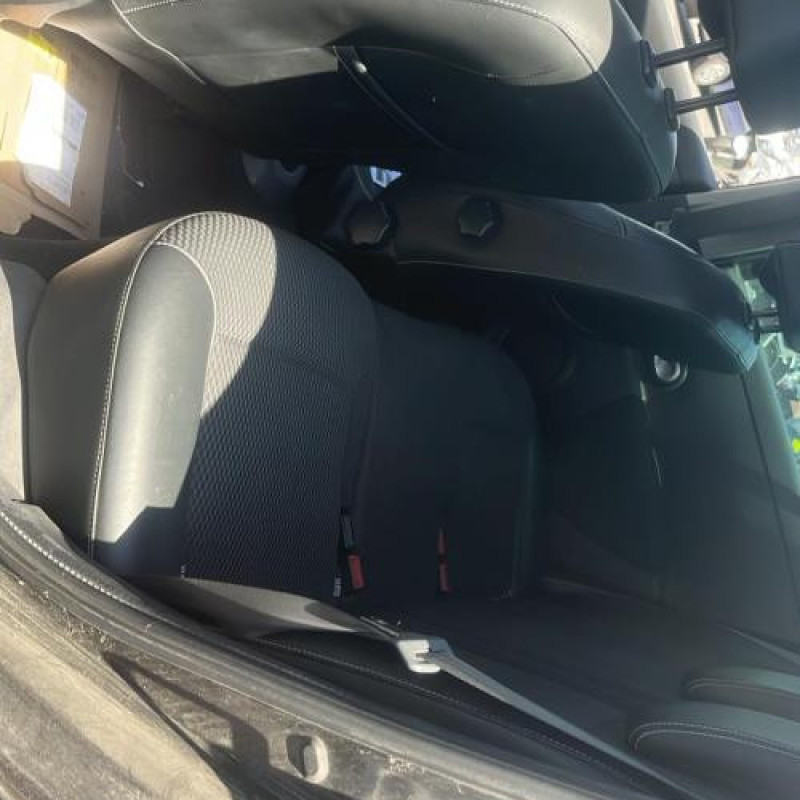 Moteur RENAULT CLIO 3 Photo n°9