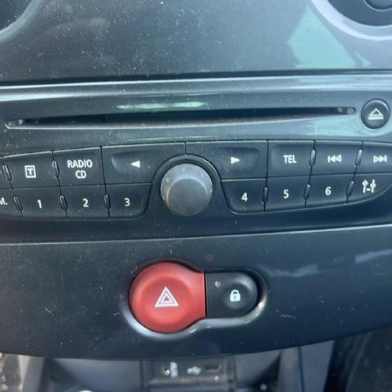 Moteur RENAULT CLIO 3 Photo n°10