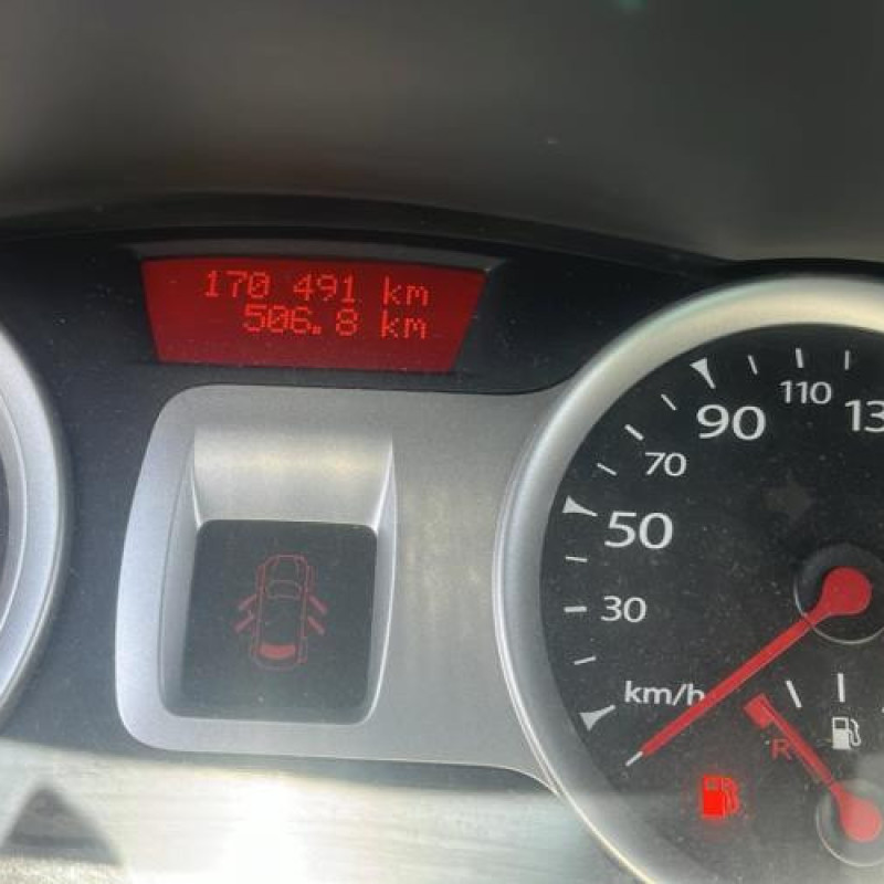 Moteur RENAULT CLIO 3 Photo n°12