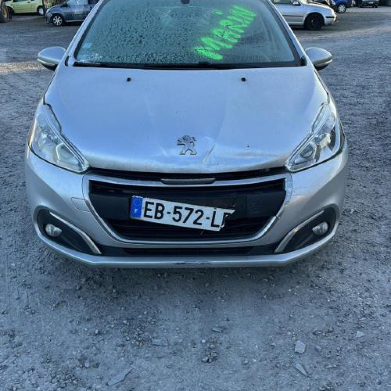 Plage arriere PEUGEOT 208 1 Photo n°6