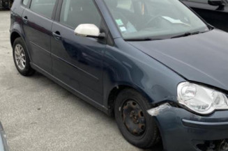 Plage arriere VOLKSWAGEN POLO 4