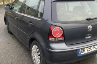 Plage arriere VOLKSWAGEN POLO 4