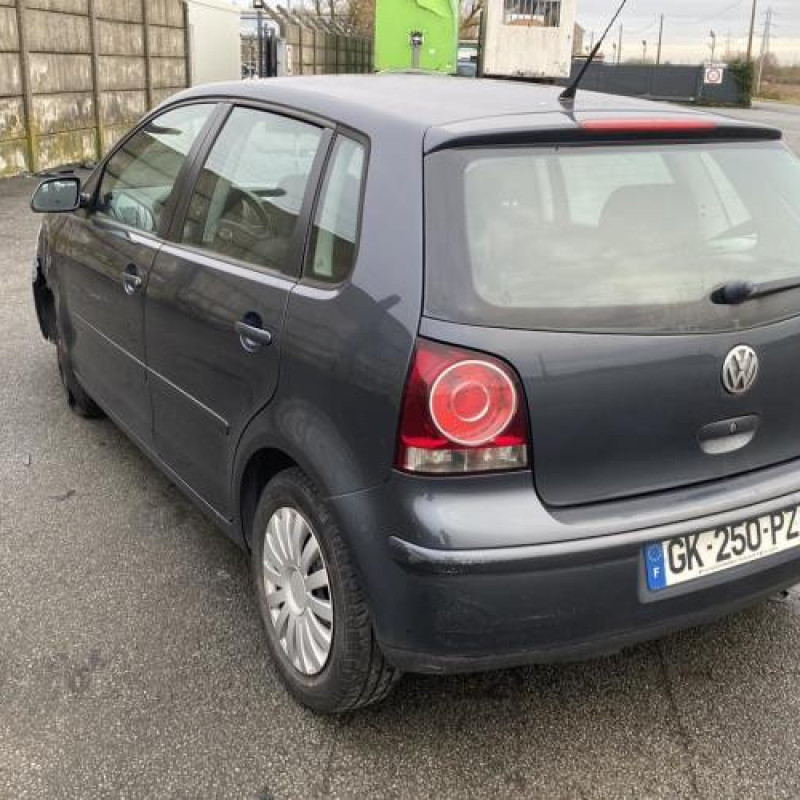 Plage arriere VOLKSWAGEN POLO 4 Photo n°9