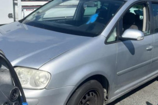Plage arriere VOLKSWAGEN TOURAN 1