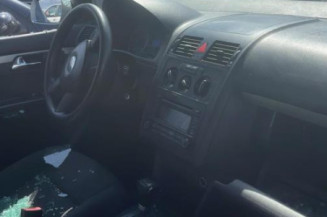 Plage arriere VOLKSWAGEN TOURAN 1