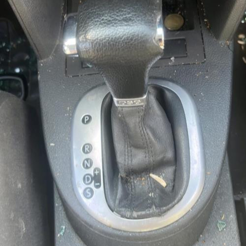 Plage arriere VOLKSWAGEN TOURAN 1 Photo n°13