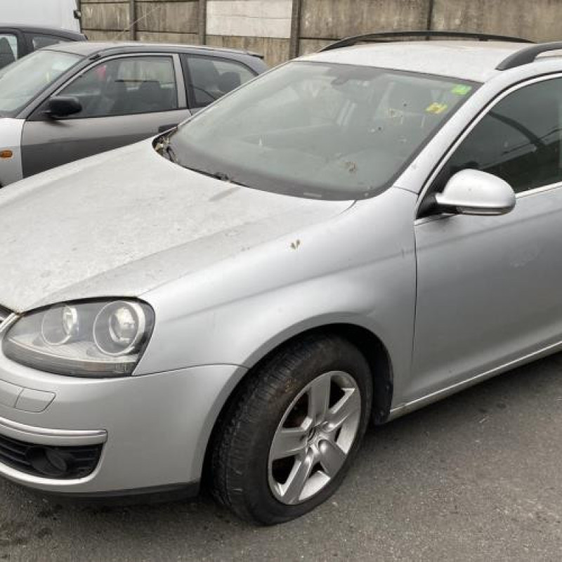 Plage arriere VOLKSWAGEN GOLF 5 Photo n°8
