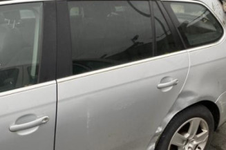 Plage arriere VOLKSWAGEN GOLF 5