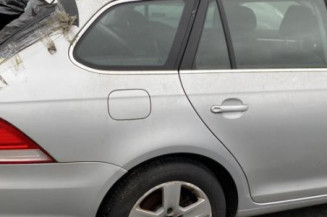 Plage arriere VOLKSWAGEN GOLF 5