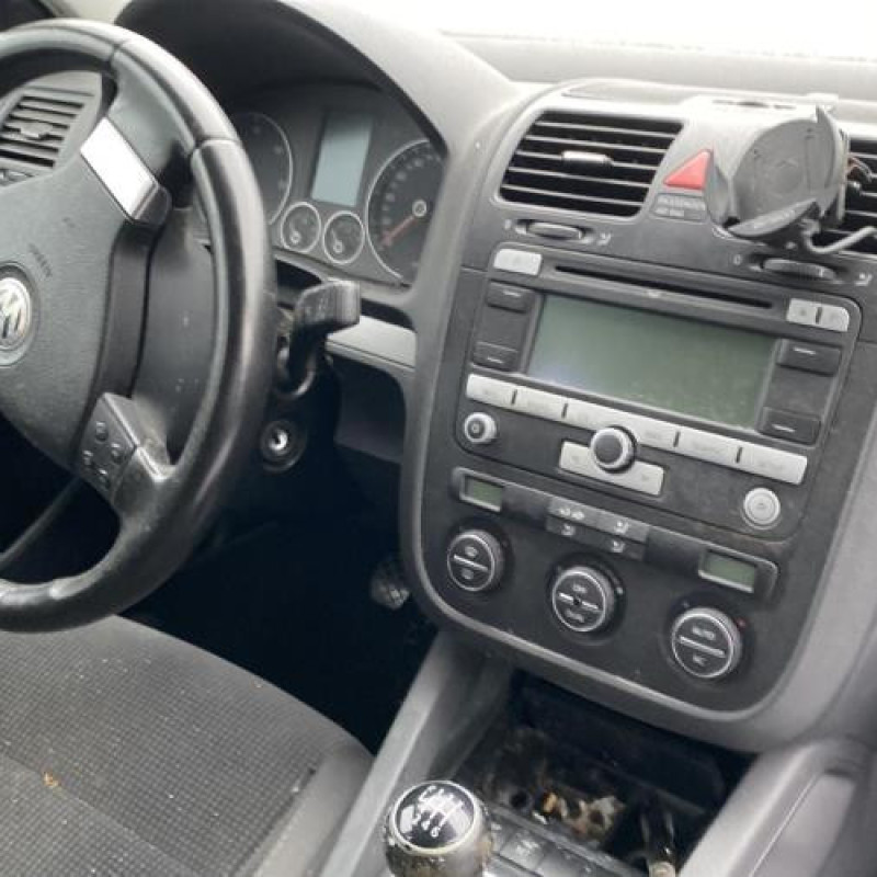 Plage arriere VOLKSWAGEN GOLF 5 Photo n°20