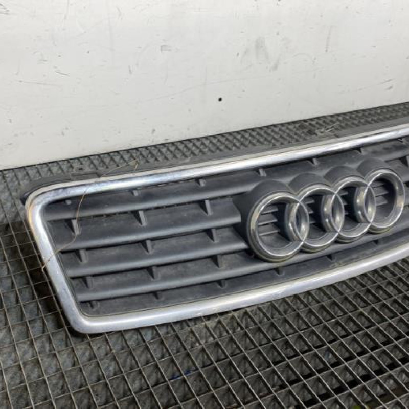 Calandre AUDI A4 2 Photo n°2