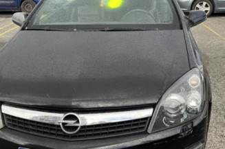 Aile avant droit OPEL ASTRA H