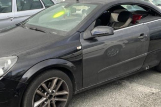 Aile avant droit OPEL ASTRA H