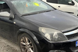 Aile avant droit OPEL ASTRA H