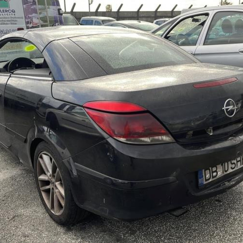 Aile avant droit OPEL ASTRA H Photo n°10