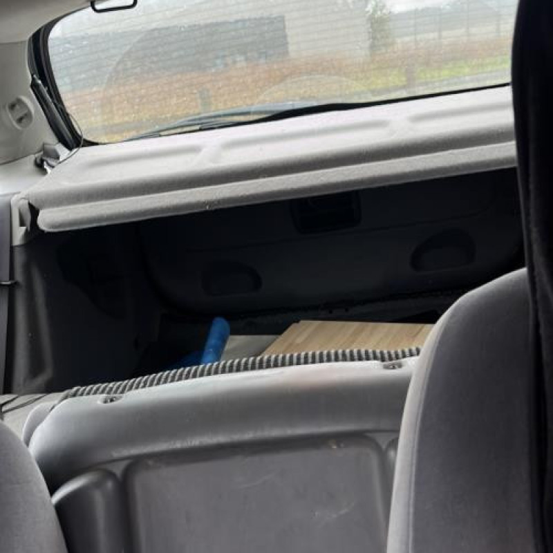 Malle/Hayon arriere CITROEN XSARA PICASSO Photo n°20