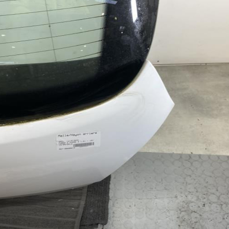 Malle/Hayon arriere OPEL CORSA D Photo n°4