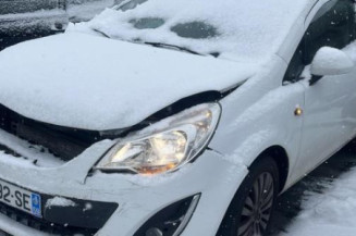 Malle/Hayon arriere OPEL CORSA D