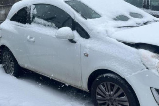 Malle/Hayon arriere OPEL CORSA D
