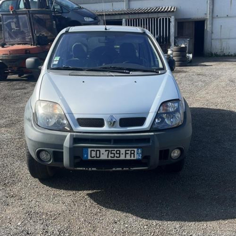 Moteur RENAULT SCENIC 1 Photo n°1