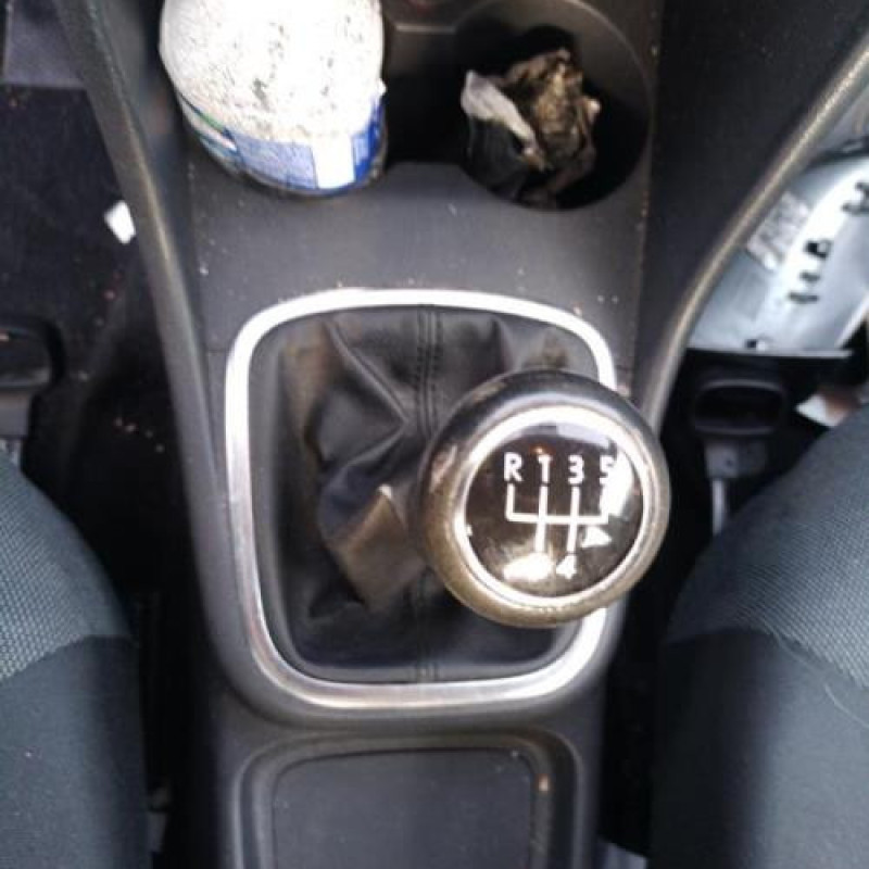 Boite de vitesses VOLKSWAGEN POLO 5 Photo n°8