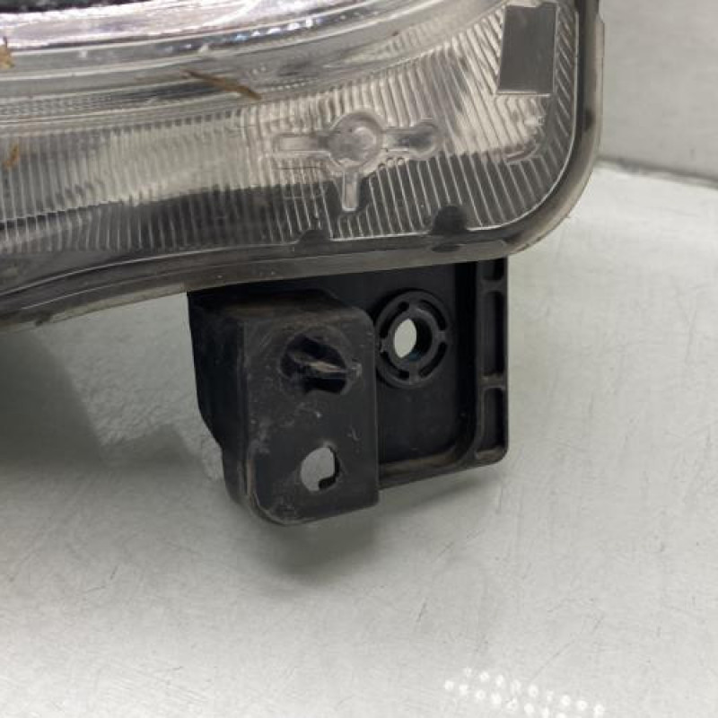Optique avant principal droit (feux)(phare) SUZUKI IGNIS 3 Photo n°3