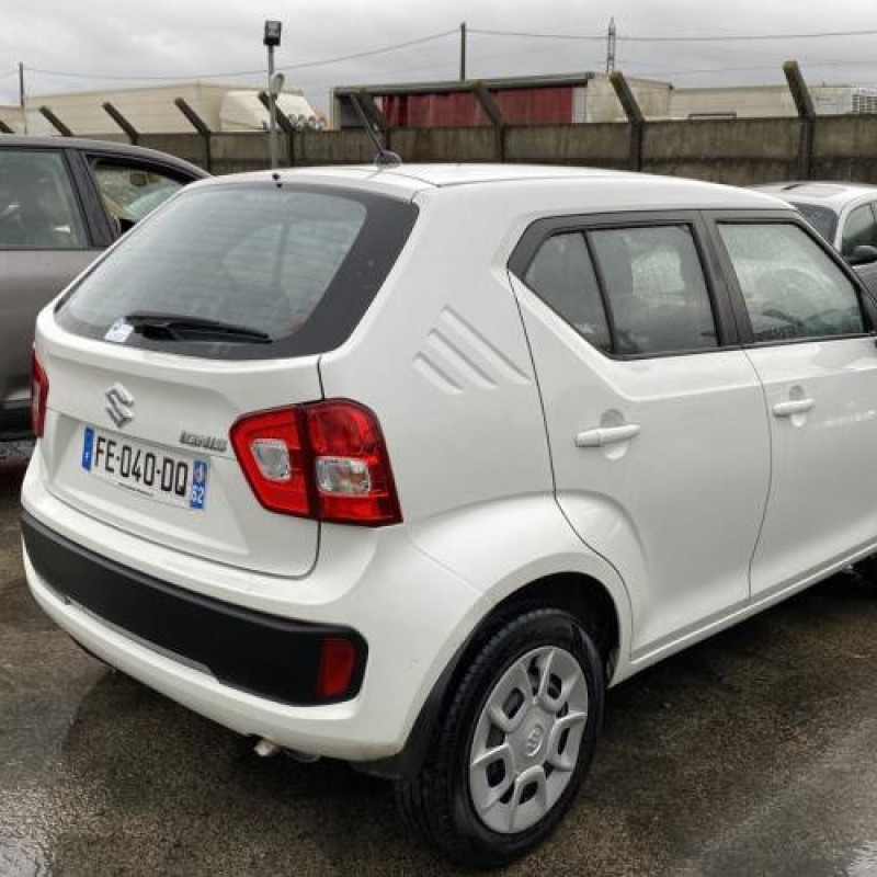 Feu arriere secondaire gauche (feux) SUZUKI IGNIS 3 Photo n°3