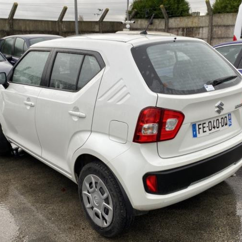 Feu arriere secondaire gauche (feux) SUZUKI IGNIS 3 Photo n°4
