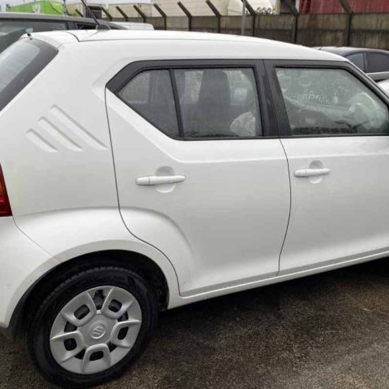 Feu arriere secondaire gauche (feux) SUZUKI IGNIS 3 Photo n°6
