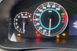 Feu arriere secondaire gauche (feux) SUZUKI IGNIS 3