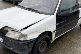 Porte avant droit PEUGEOT 106