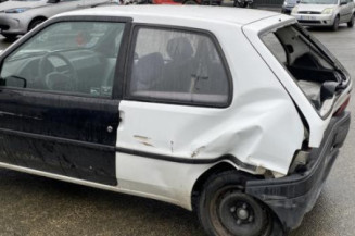 Porte avant droit PEUGEOT 106