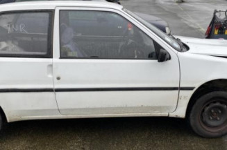 Porte avant droit PEUGEOT 106