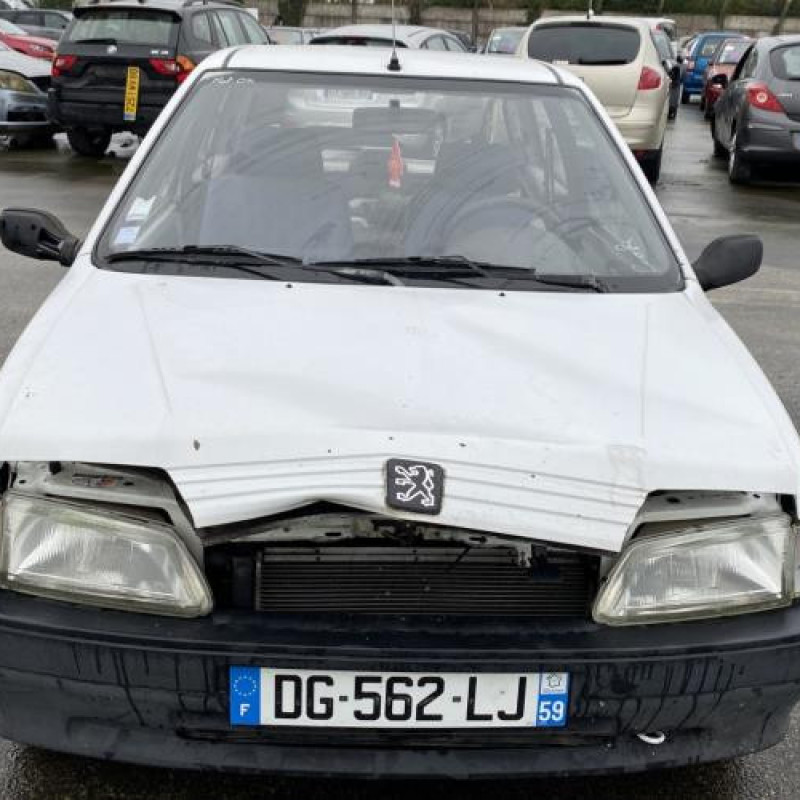 Porte avant droit PEUGEOT 106 Photo n°14