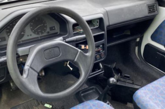 Porte avant droit PEUGEOT 106