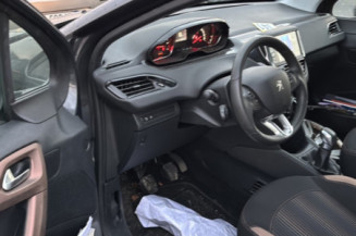 PEUGEOT 208 1 PHASE 1 1.2 VTI - 12V