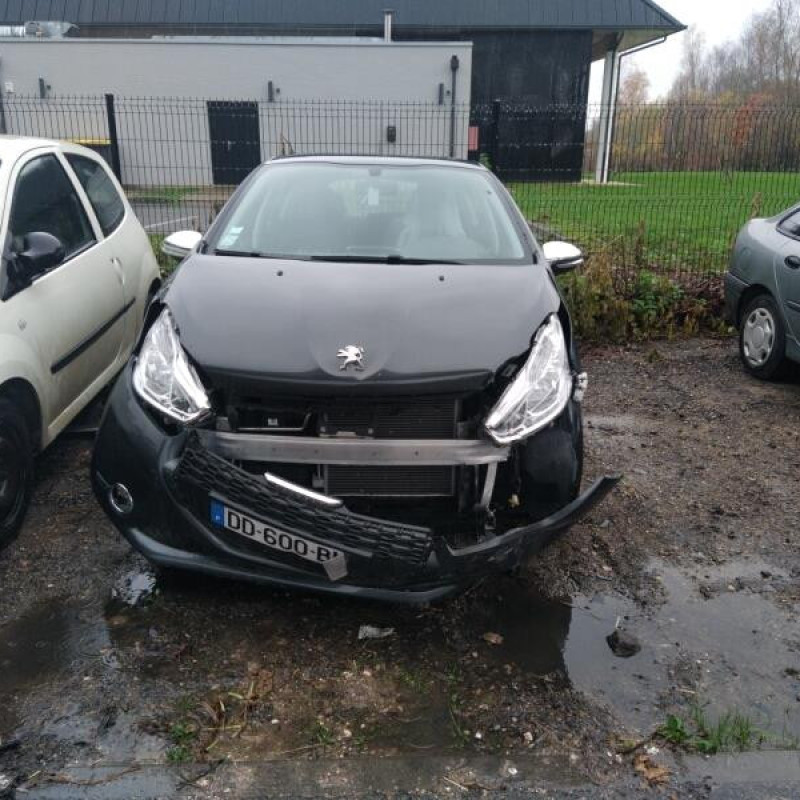 PEUGEOT 208 1 PHASE 1 1.2 VTI - 12V Photo n°23