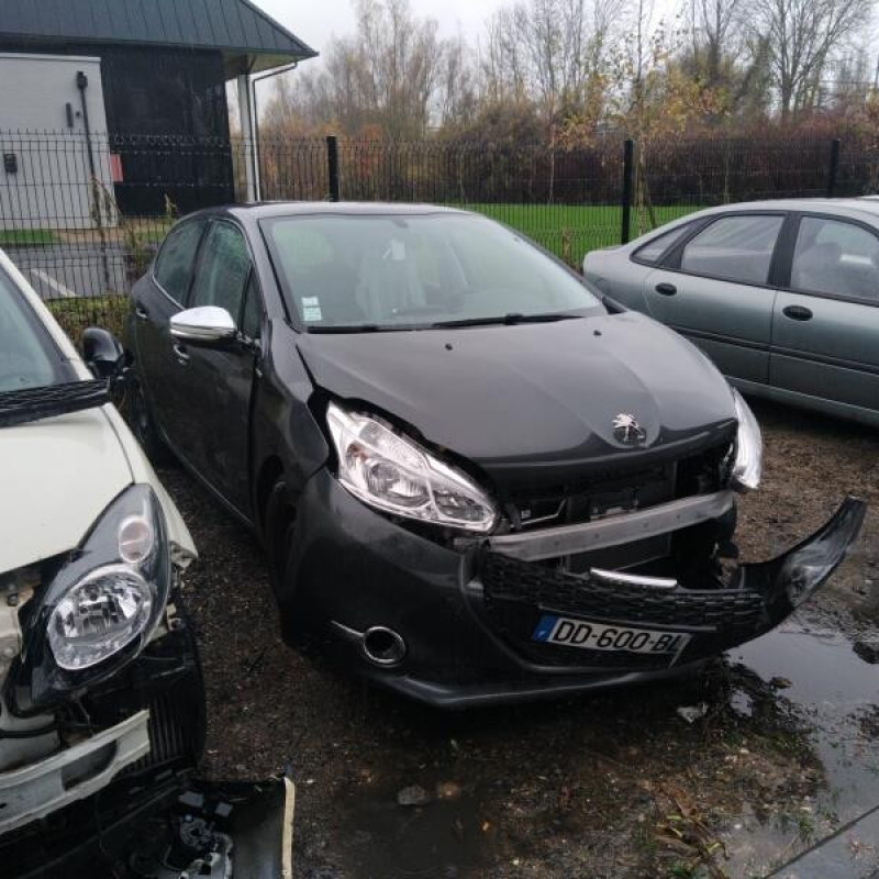 PEUGEOT 208 1 PHASE 1 1.2 VTI - 12V Photo n°24