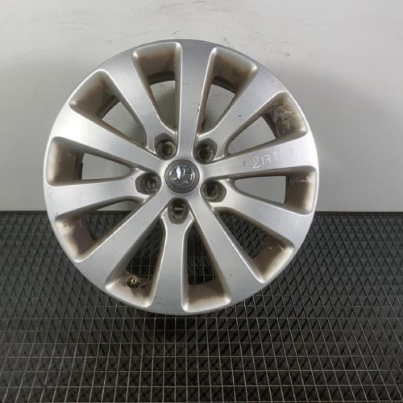 Jante VAUXHALL ASTRA J SPORTS Photo n°1