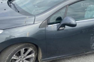 Ecran GPS PEUGEOT 308 1