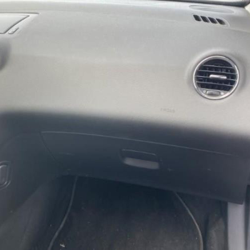 Ecran GPS PEUGEOT 308 1 Photo n°20
