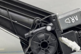 Leve vitre electrique arriere droit PEUGEOT 3008 2