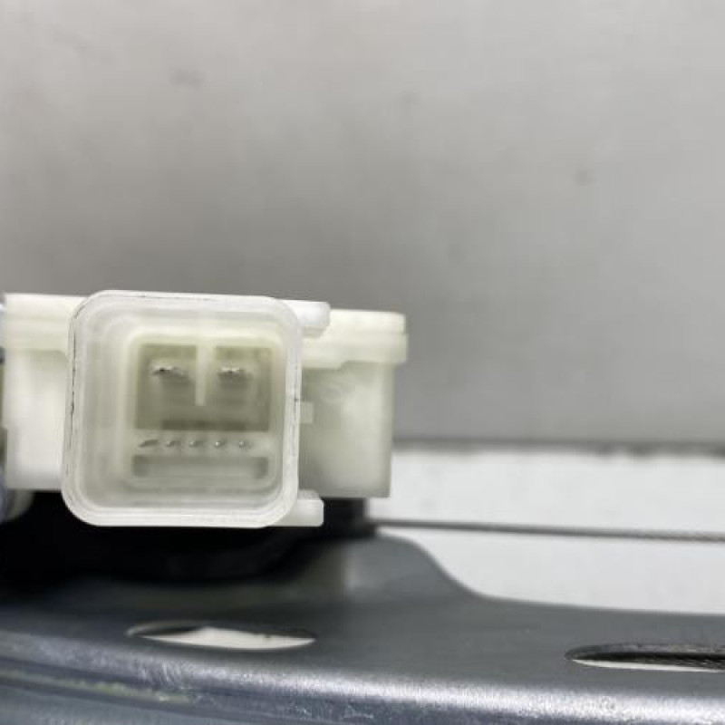 Leve vitre electrique arriere gauche OPEL ASTRA K Photo n°4