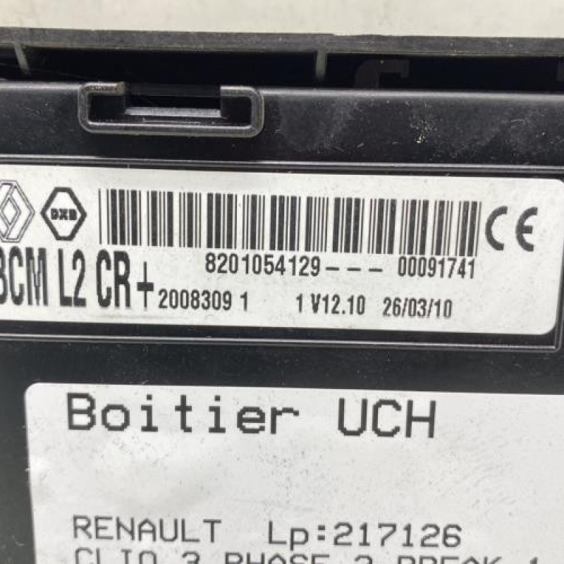 Boitier UCH RENAULT CLIO 3 Photo n°3