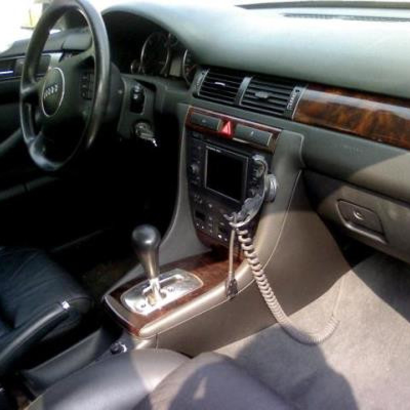 Malle/Hayon arriere AUDI A6 2 Photo n°6