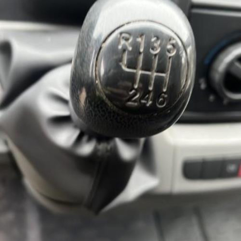 Pretensionneur de ceinture avant droit PEUGEOT BOXER 3 Photo n°14